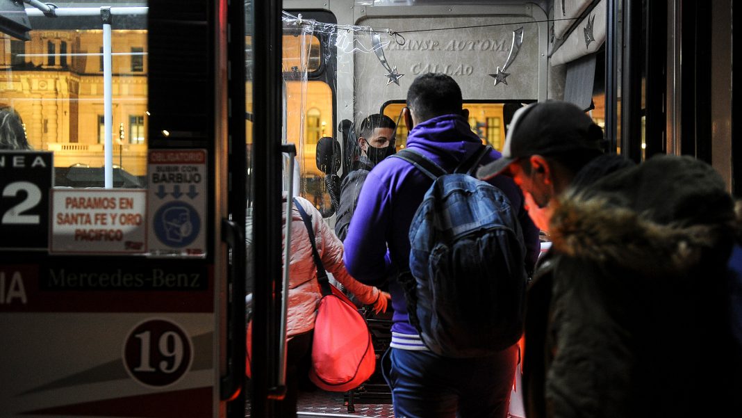 continua-el-lockout-patronal-en-mas-de-100-lineas-de-colectivos-del-amba