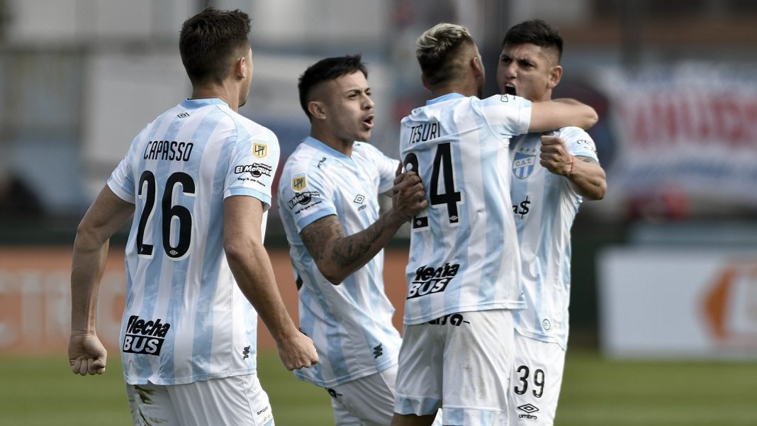 atletico-tucuman-goleo-a-barracas-central-y-es-mas-lider-que-nunca
