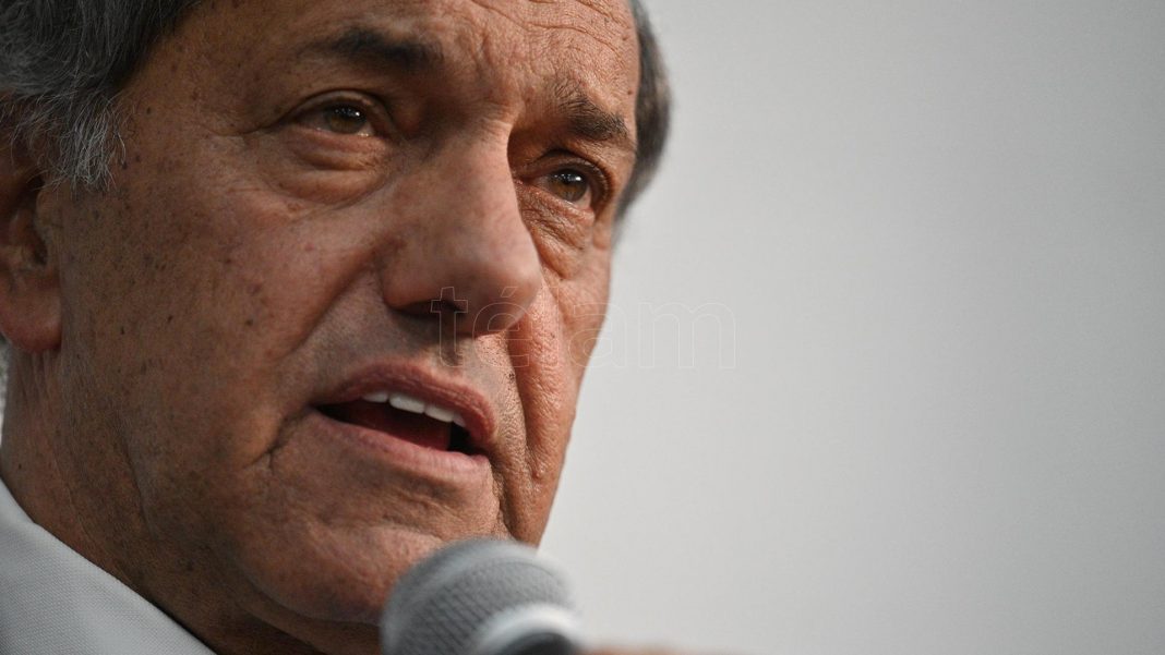 daniel-scioli-regresa-a-la-embajada-en-brasil